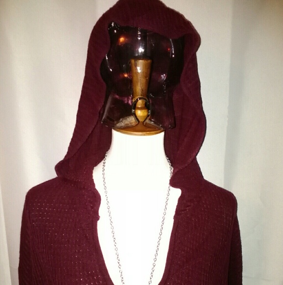 NWT bordeaux long hooded sweater - Picture 2 of 3